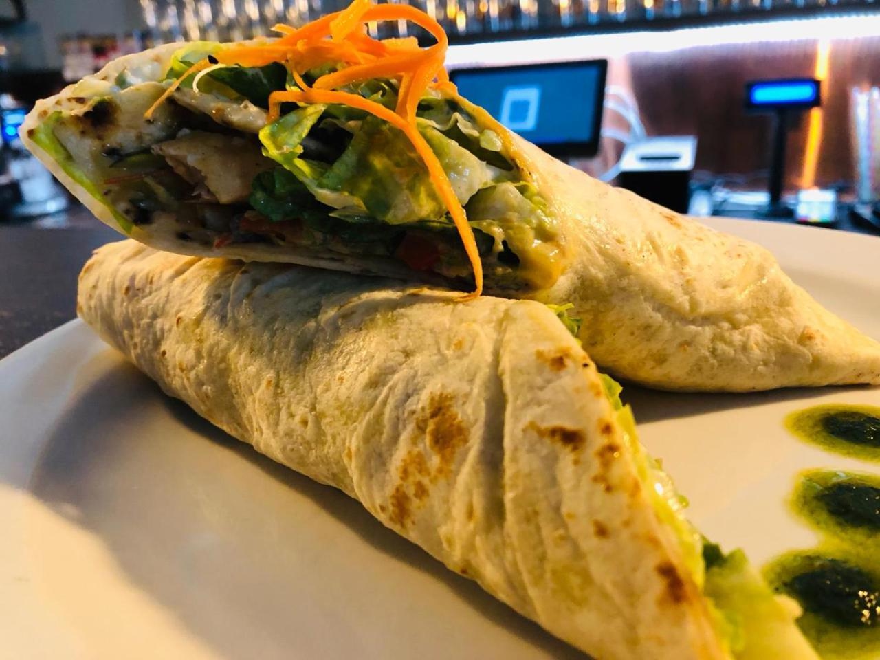 Penzion A Restauracia Hanisberg Krupina Екстериор снимка