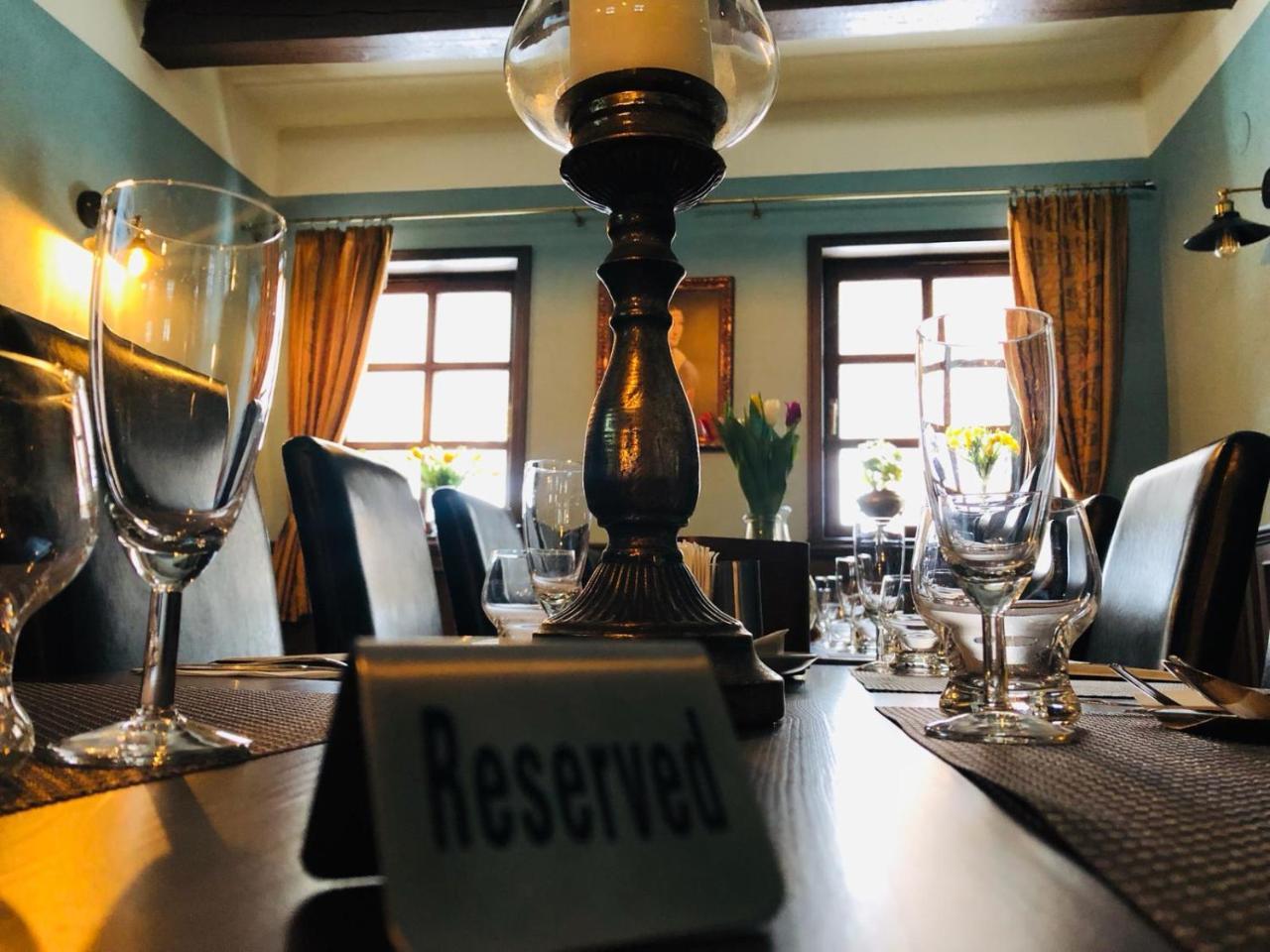 Penzion A Restauracia Hanisberg Krupina Екстериор снимка